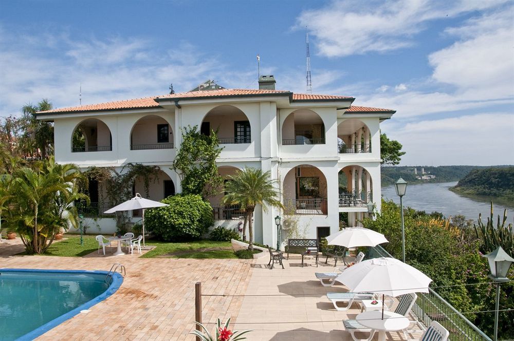 Casa Blanca Hotel Ciudad del Este Exterior photo